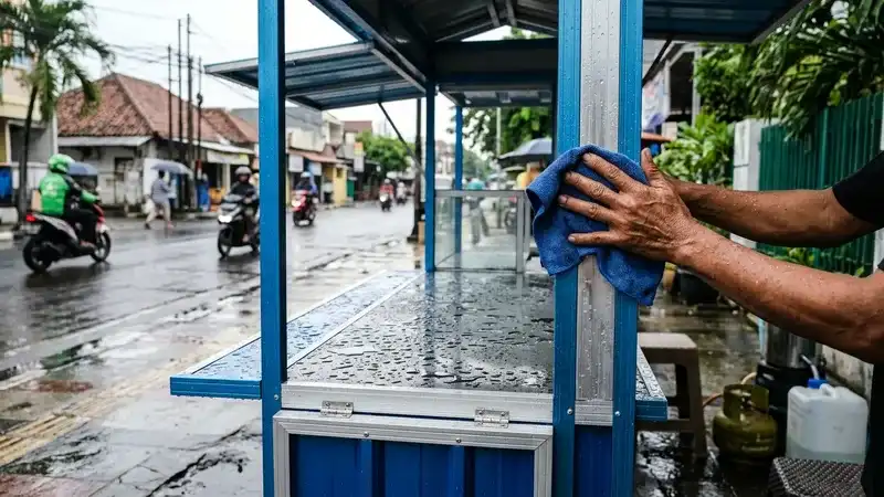 Panduan Mengeringkan Booth Portable Setelah Jualan Hujan